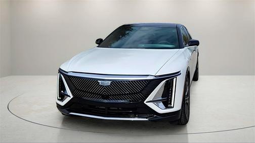 2025 Cadillac LYRIQ Luxury