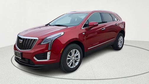 2026 Cadillac XT5 Luxury
