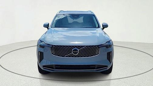 Vapour Grey Metallic 2025 Volvo XC90 B6 Ultra