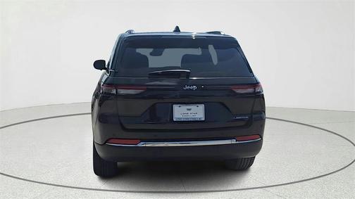 2023 Jeep Grand Cherokee Limited X