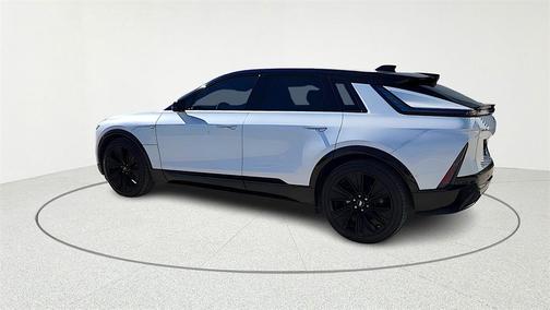 2025 Cadillac LYRIQ Sport