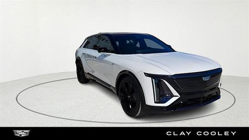 2025 Cadillac LYRIQ Sport