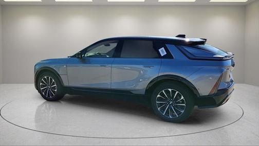 2025 Cadillac LYRIQ Sport