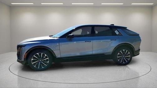 2025 Cadillac LYRIQ Sport