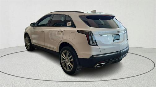 2026 Cadillac XT5 Sport