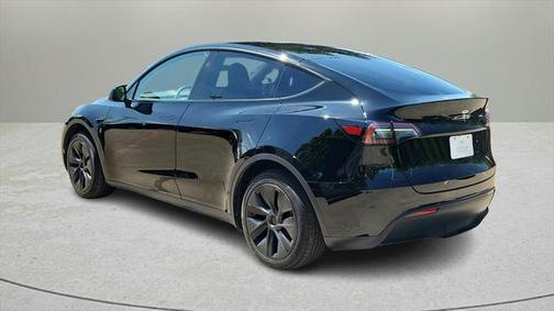 2025 Tesla Model Y Long Range Dual Motor All-Wheel Drive
