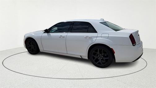 2023 Chrysler 300 Touring