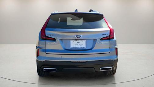 Argent Silver Metallic 2025 Cadillac XT4 Premium Luxury