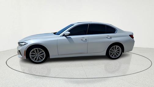 White Metallic 2024 BMW 330 330i