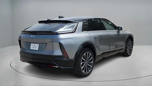 2025 Cadillac LYRIQ Sport