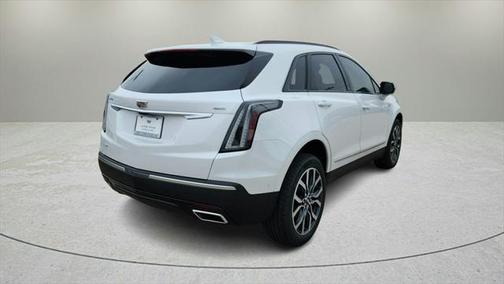 2025 Cadillac XT5 Sport