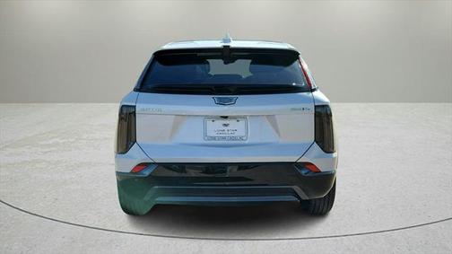 2025 Cadillac OPTIQ Luxury 2 AWD