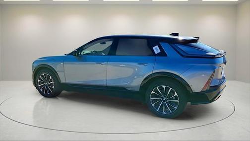 2025 Cadillac LYRIQ Luxury w/1SC