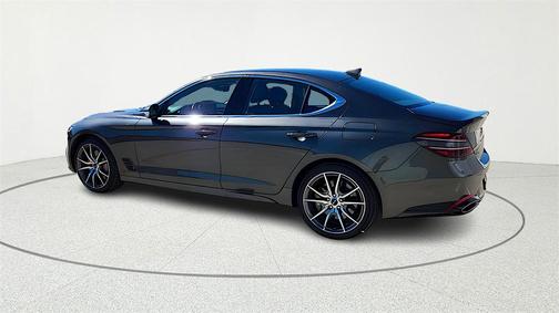 2025 Genesis G70 2.5T RWD