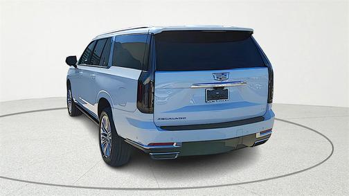 2026 Cadillac Escalade ESV Luxury