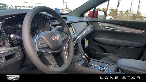 2023 Cadillac XT5 Luxury