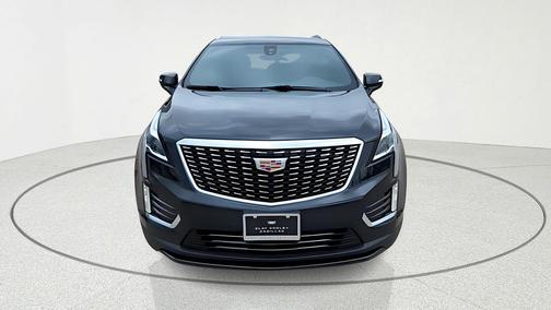 Stellar Black Metallic 2023 Cadillac XT5 Luxury
