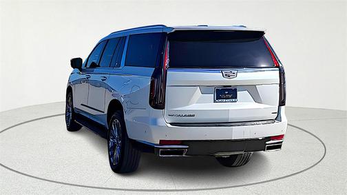 2022 Cadillac Escalade ESV Premium Luxury