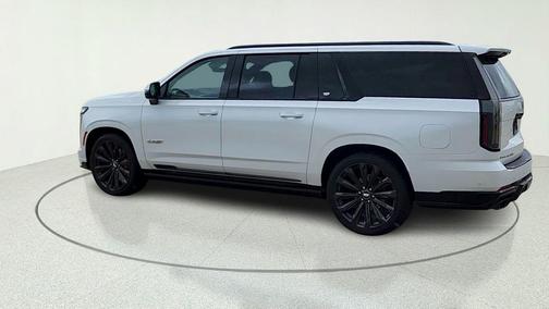 Crystal White Tricoat 2025 Cadillac Escalade ESV V-Series