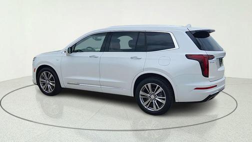 Crystal White Tricoat 2023 Cadillac XT6 Premium Luxury FWD