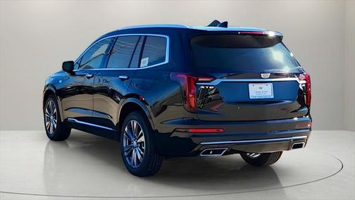 2025 Cadillac XT6 Premium Luxury FWD
