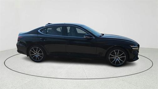 2023 Genesis G70 2.0T RWD