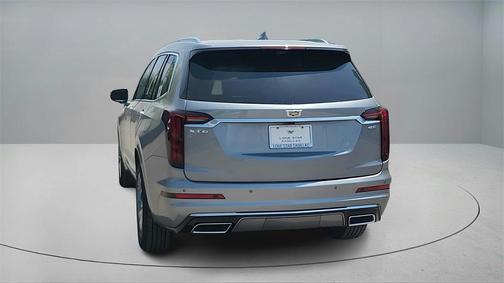 2025 Cadillac XT6 Premium Luxury FWD