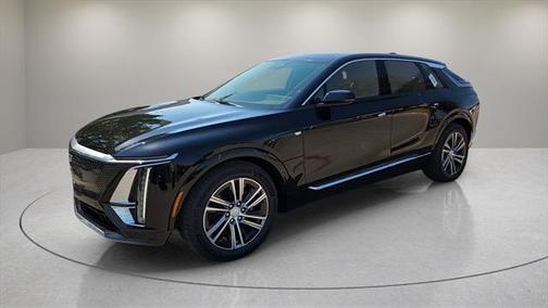 2025 Cadillac LYRIQ Luxury w/1SD