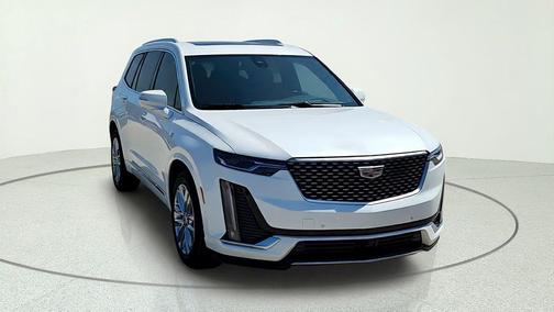Crystal White Tricoat 2024 Cadillac XT6 Premium Luxury FWD