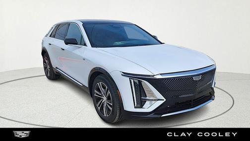 Vibrant White Tricoat 2026 Cadillac LYRIQ Premium Luxury