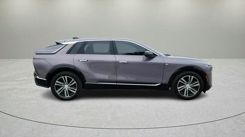 2025 Cadillac LYRIQ Luxury w/1SD