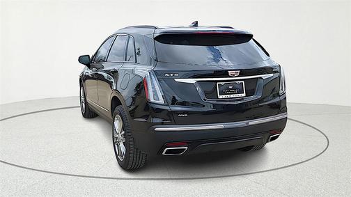 2023 Cadillac XT5 Sport