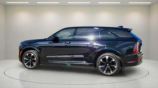 2025 Cadillac Escalade Sport