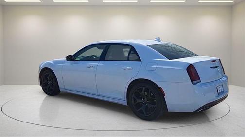 Bright White Clearcoat 2023 Chrysler 300 Touring