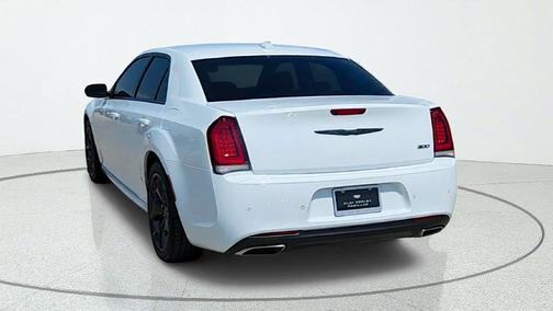 Bright White Clearcoat 2023 Chrysler 300 Touring