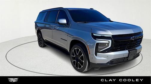 2025 Chevrolet Suburban RST
