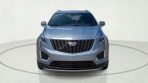 Argent Silver Metallic 2026 Cadillac XT5 Premium Luxury