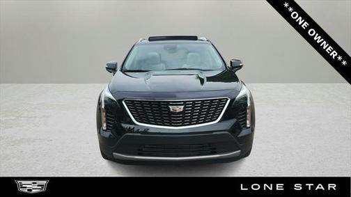 2022 Cadillac XT4 Premium Luxury