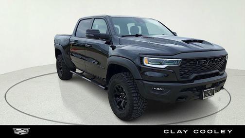 Diamond Black Crystal Pearlcoat 2026 RAM 1500 RHO Crew Cab 4x4 5'7' Box