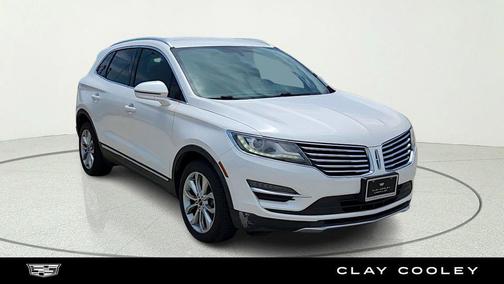 White Platinum 2018 Lincoln MKC Select