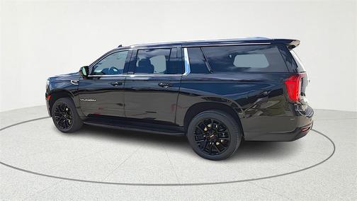 2023 GMC Yukon XL SLE