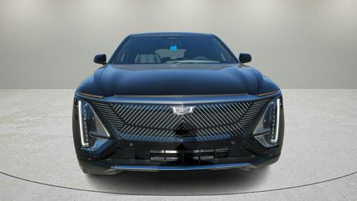 Stellar Black Metallic 2025 Cadillac LYRIQ Luxury