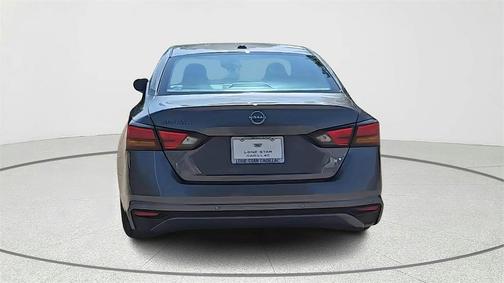 2025 Nissan Altima S FWD