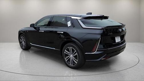 2025 Cadillac LYRIQ Luxury w/1SC