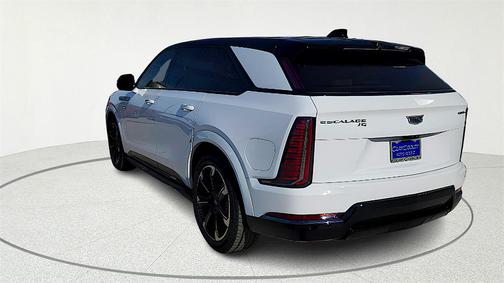 2025 Cadillac Escalade IQ Sport 2