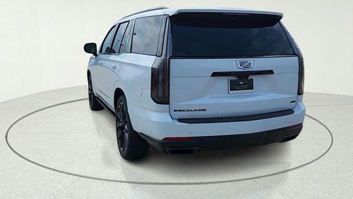 Vibrant White Tricoat 2026 Cadillac Escalade Sport Platinum