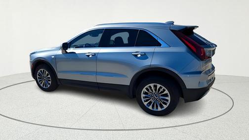 Argent Silver Metallic 2024 Cadillac XT4 Premium Luxury