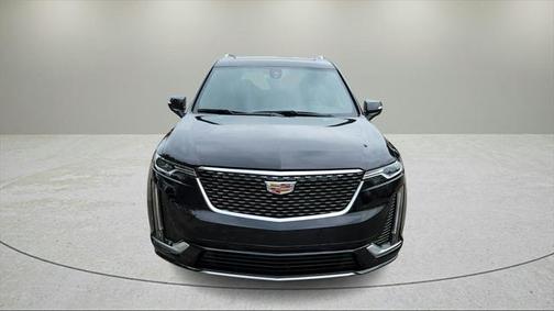 2025 Cadillac XT6 Luxury FWD