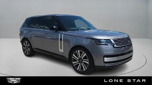 2025 Land Rover Range Rover P615 SV