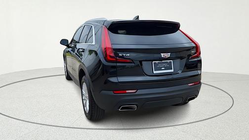 Stellar Black Metallic 2023 Cadillac XT4 Luxury